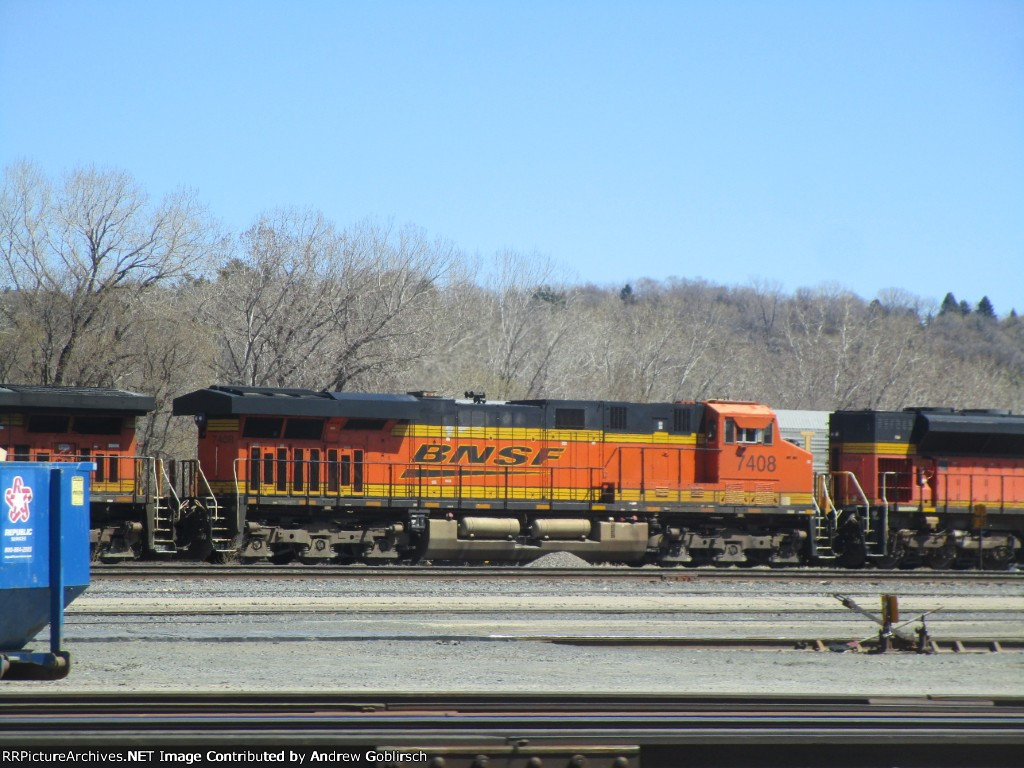 BNSF 7408